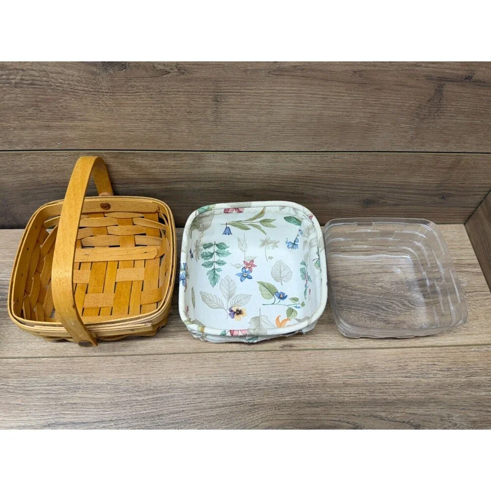Longaberger 2000 Small Berry Basket w/ Floral Fabric & Plastic Liners